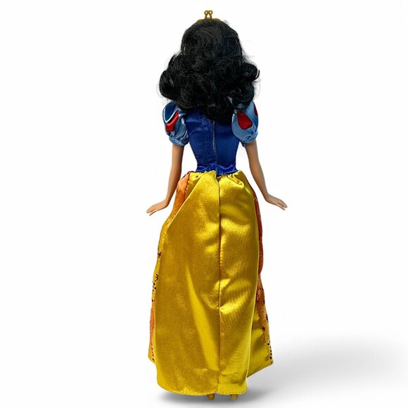 Disney Snow White Princess 11" Doll W/Sparkling Dress Mattel 2006 W/Accessories - Picture 3 of 6